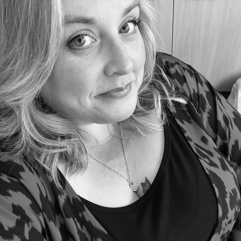 Meet your Posher, Sara